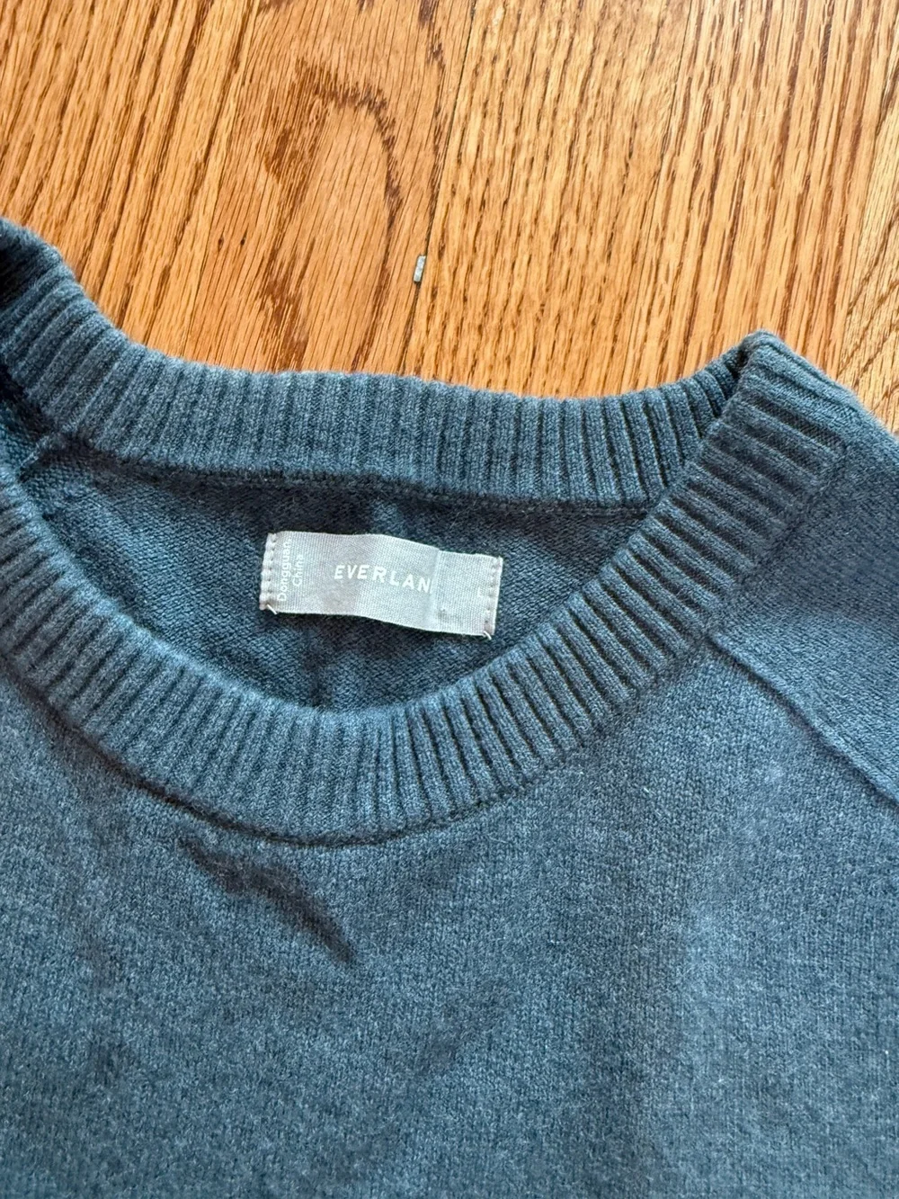 Everlane Men's Crewneck Cashmere Sweater in Slate Blue